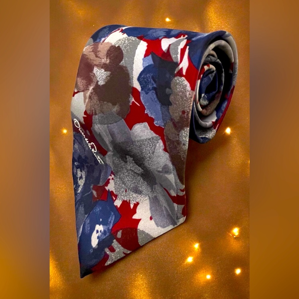Oscar de la Renta Tie
